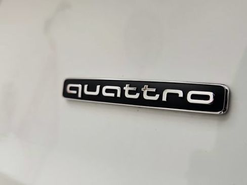 Used 2023 Audi Q7 3.0T Prestige w/ Prestige Package AWD/4WD image 33