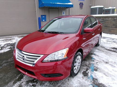 Used 2014 Nissan Sentra SV FWD image 1
