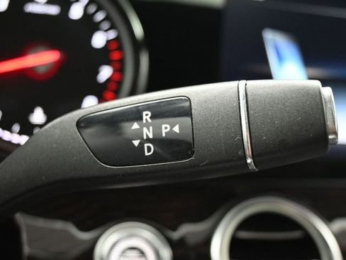 Used 2019 Mercedes-Benz E 300 image 24