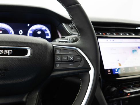 Used 2024 Jeep Grand Cherokee L Limited image 42