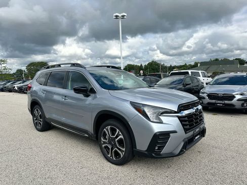 New 2025 Subaru Ascent Limited image 15