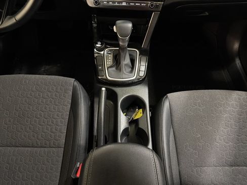 Used 2024 Kia Seltos S FWD image 33