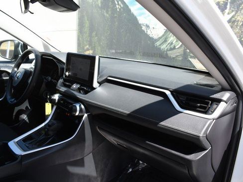 Certified 2024 Toyota RAV4 LE image 24