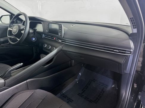 New 2026 Hyundai Elantra SE image 26