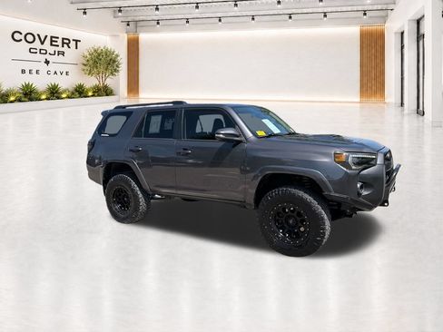 Used 2014 Toyota 4Runner Trail Premium AWD/4WD image 13