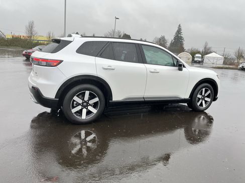 Certified 2024 Honda Prologue Touring image 5