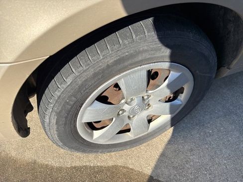 Used 2006 Kia Optima LX image 9