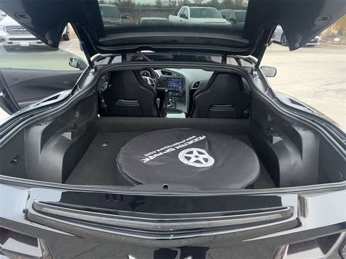 Used 2019 Chevrolet Corvette Stingray Coupe w/ 1LT image 13