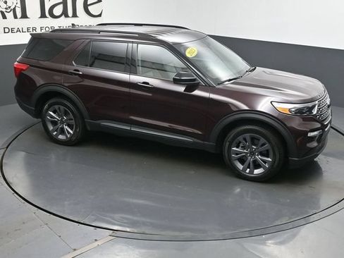 Used 2023 Ford Explorer XLT w/ Equipment Group 202A AWD/4WD image 56