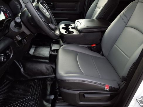 Used 2025 RAM 3500 Tradesman image 8