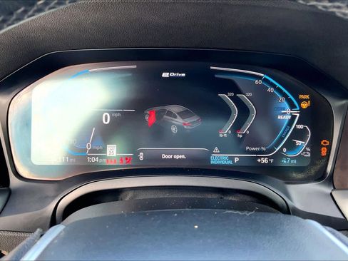 Used 2021 BMW 330e w/ Premium Package image 24