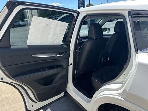 New 2025 MAZDA CX-5 AWD 2.5 S w/ Premium Plus Pkg image 19