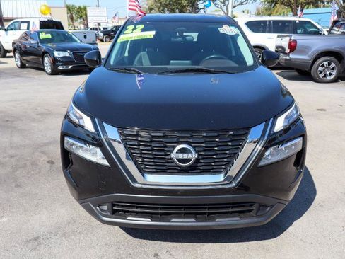 Used 2022 Nissan Rogue SV image 7