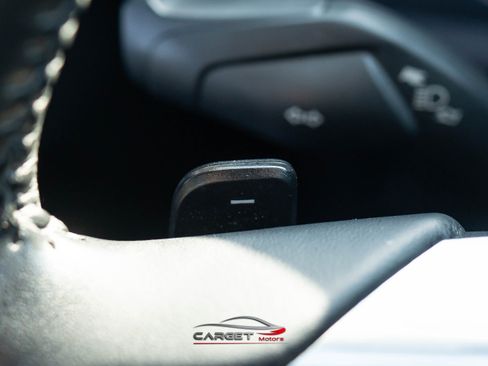 Used 2020 Ford Mustang Premium image 23