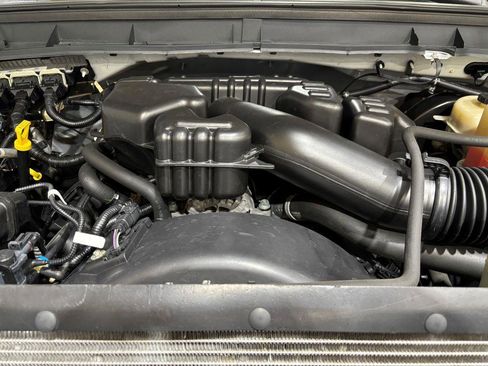 Used 2015 Ford F250 XL w/ XL Value Package image 24