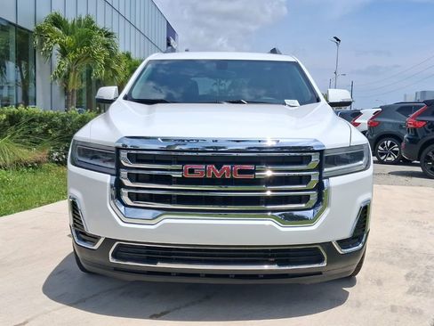 Used 2021 GMC Acadia SLE w/ Driver Convenience Package FWD image 2