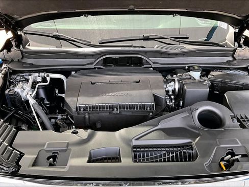New 2026 Honda Pilot Touring image 16