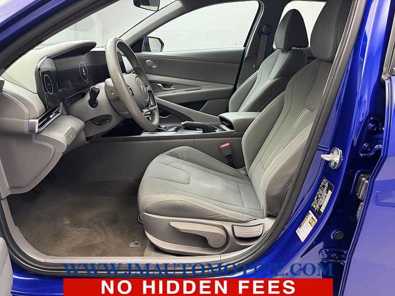 Used 2024 Hyundai Elantra SEL FWD image 12
