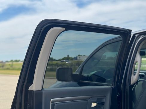Used 2018 RAM 1500 Big Horn AWD/4WD image 27