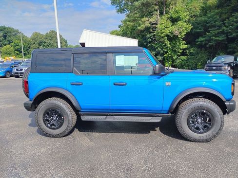 New 2025 Ford Bronco Big Bend w/ Black Diamond Package image 2