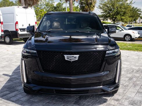 Used 2021 Cadillac Escalade Sport w/ LPO, ONYX Package RWD image 2