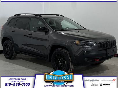 Used 2022 Jeep Cherokee Trailhawk w/ Sound & Nav Group