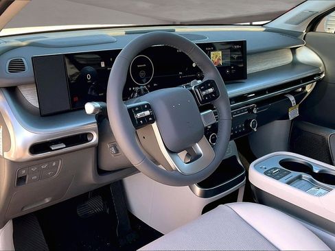 New 2026 Hyundai Ioniq 9 Limited image 7