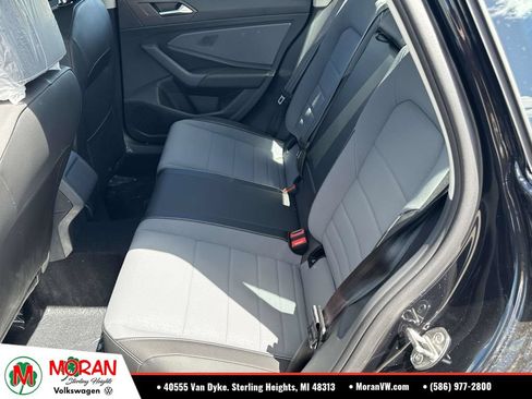 Used 2026 Volkswagen Jetta Sport FWD image 8