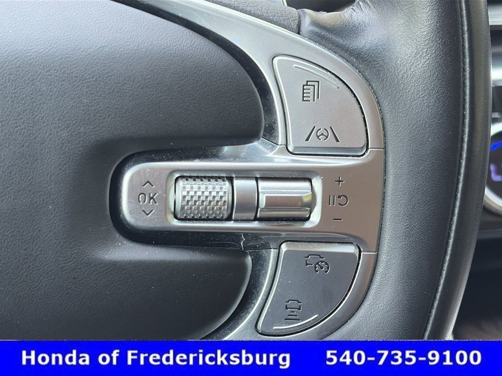 Used 2022 Genesis GV80 3.5T w/ Prestige Package 07 AWD/4WD image 13