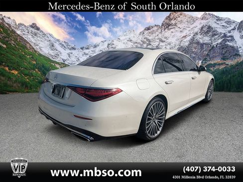Certified 2022 Mercedes-Benz S 500 4MATIC image 18