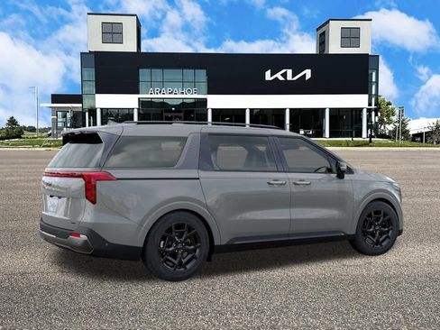New 2027 Kia Carnival SX FWD image 6