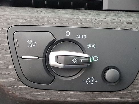 Used 2023 Audi A5 2.0T Premium w/ Convenience Package image 25