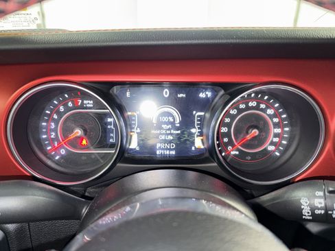 Used 2021 Jeep Wrangler Unlimited Rubicon image 18