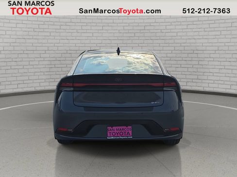New 2027 Toyota Prius XLE FWD image 6