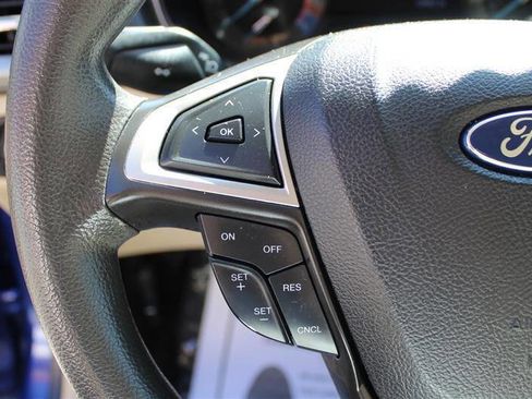 Used 2013 Ford Fusion SE image 17