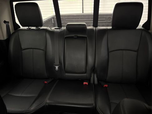 Used 2018 RAM 1500 Laramie w/ Convenience Group image 35