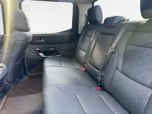 Used 2024 Toyota Tundra Limited AWD/4WD image 21