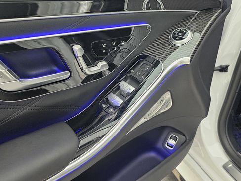 New 2025 Mercedes-Benz S 63 AMG S image 13