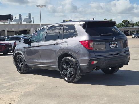 Used 2021 Honda Passport Sport image 4