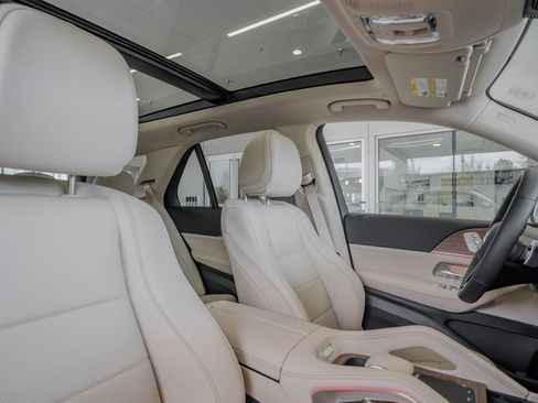 New 2026 Mercedes-Benz GLE 450 4MATIC image 32