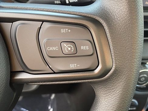 New 2026 Jeep Gladiator Sport image 17