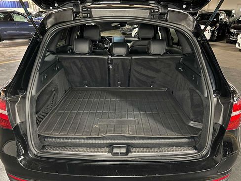 Certified 2019 Mercedes-Benz GLC 350e 4MATIC image 16