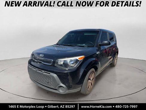 Used 2016 Kia Soul FWD image 1