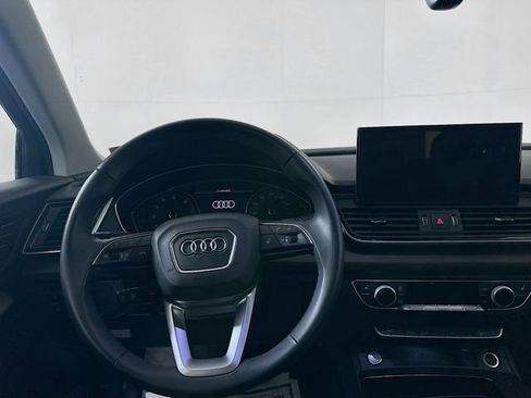 Used 2023 Audi Q5 2.0T Premium w/ Convenience Package image 23