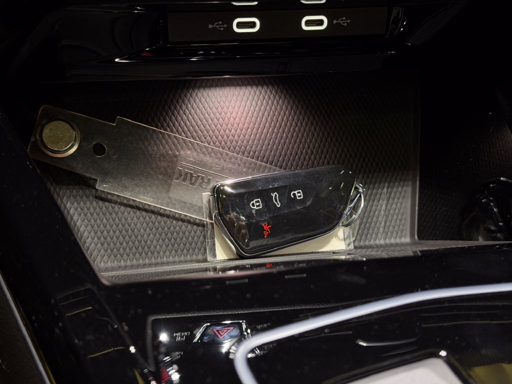 New 2026 Volkswagen GTI SE FWD image 20