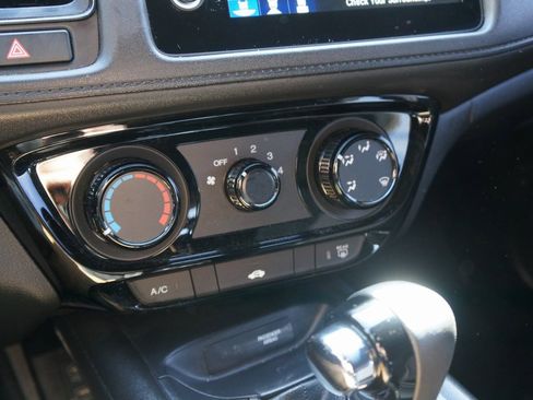 Used 2022 Honda HR-V Sport image 24