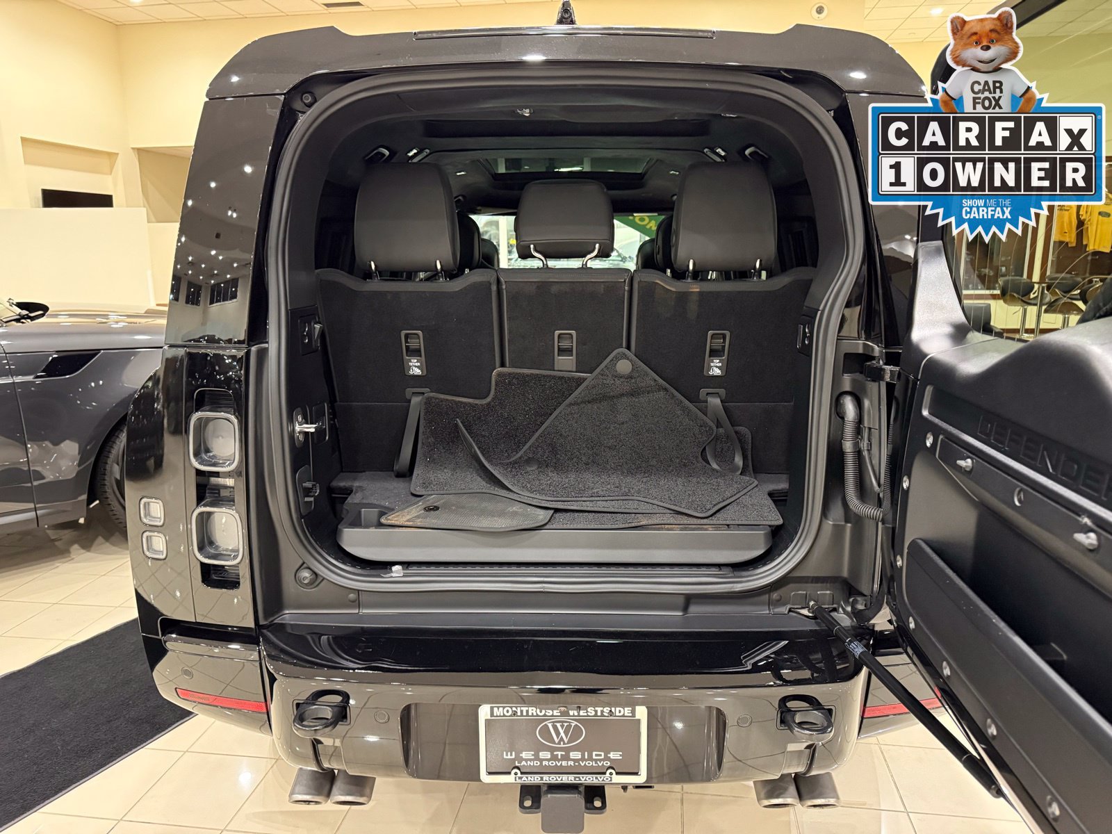 New 2025 Land Rover Defender 130 V8 AWD/4WD image 48