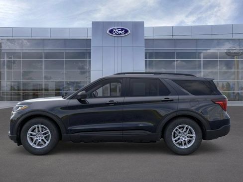 New 2026 Ford Explorer Active AWD/4WD image 3