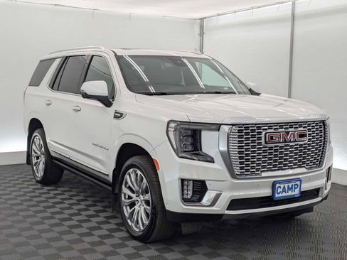Used 2024 GMC Yukon Denali w/ Denali Reserve Package AWD/4WD image 8