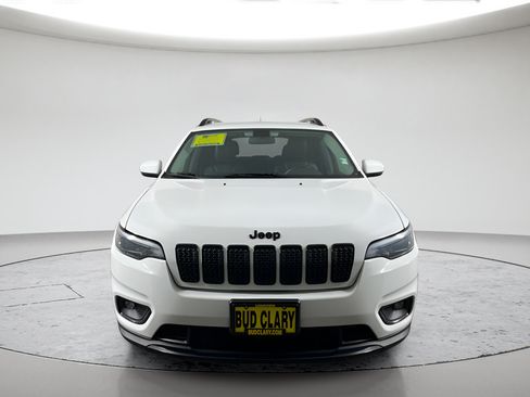 Used 2019 Jeep Cherokee Latitude Plus AWD/4WD image 8